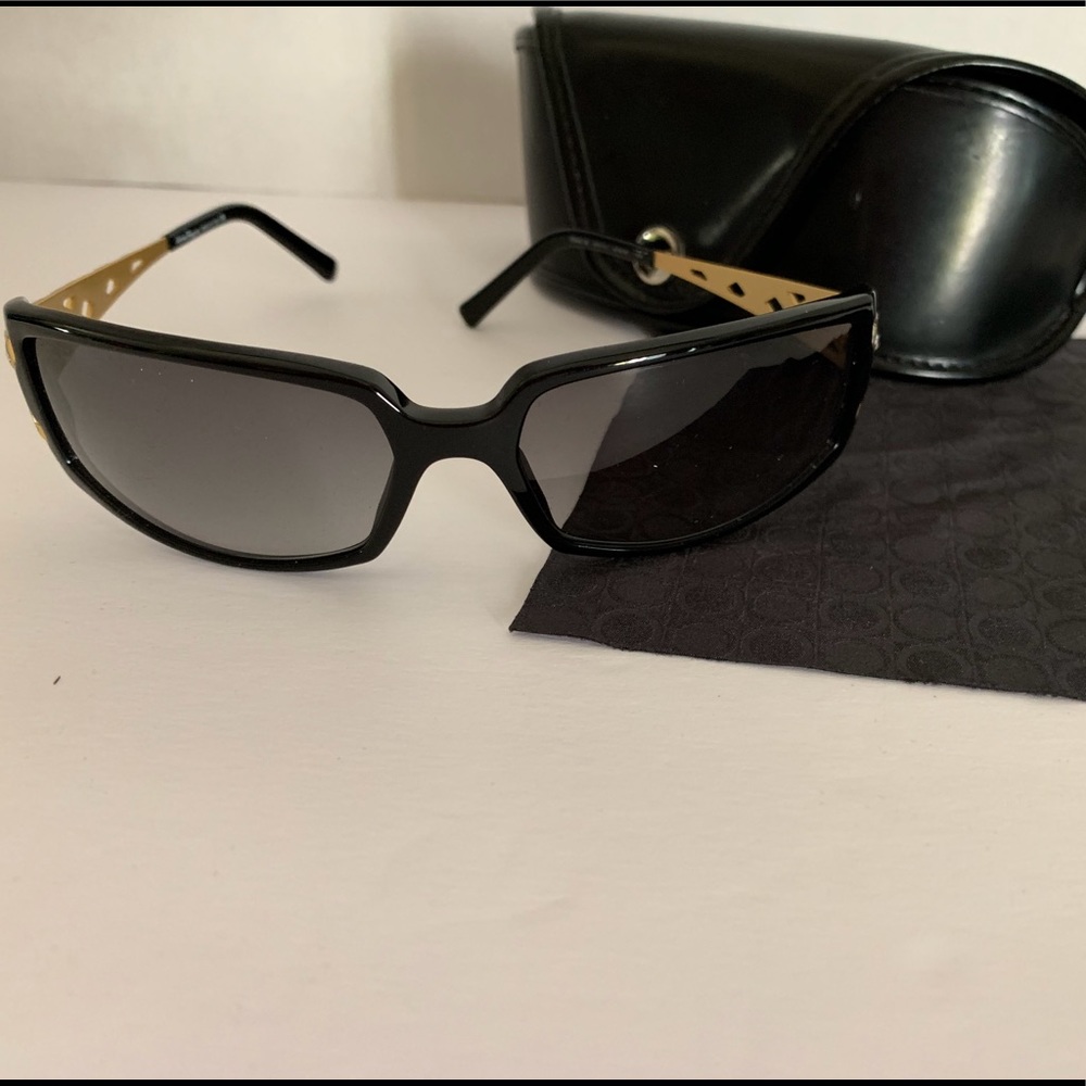 Salvatore Ferragamo Black sunglasses